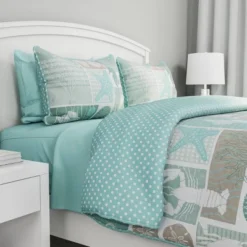 Full/Queen 3pc Hypoallergenic/Soft Microfiber Harbor Town/Veranda Coastal Beach Quilt & Sham Set