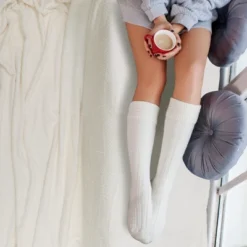 PiccoCasa New Luxury Leaves Fulls Fleece Warm Large Sofa Throw Blankets 11 PiccoCasa New Luxury Leaves Fulls Fleece Warm Large Sofa Throw Blankets -Cozy Bedding Home GUEST 03f13098 54c0 4f66 88cf fb0f2951485e