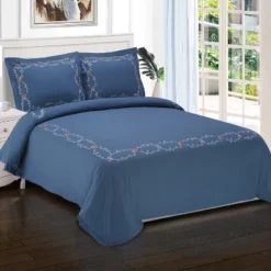 Traditional Floral 200-Thread Count Cotton Shabby-Chic Embroidered Classic 3-Piece Duvet Cover Set With Matching Pillowshams By Blue Nile Mills