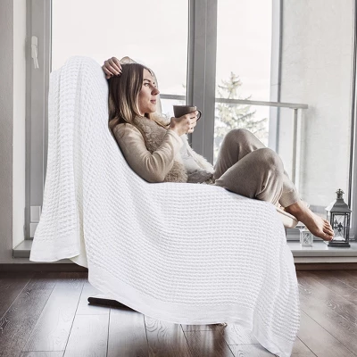 1 Pc Cotton Waffle Weave Comfortable Bed Blanket - PiccoCasa 7 1 Pc Cotton Waffle Weave Comfortable Bed Blanket - PiccoCasa - Image 5