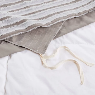 Madison Park 3pc River Clipped Jacquard Duvet Cover Set Off-White 7 Madison Park 3pc River Clipped Jacquard Duvet Cover Set Off-White - Image 5