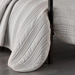 Whitehills Reversible Quilt & Sham Set - Stone Cottage -Cozy Bedding Home GUEST 2a7da717 8857 4653 bff0 eeb3c53291d8