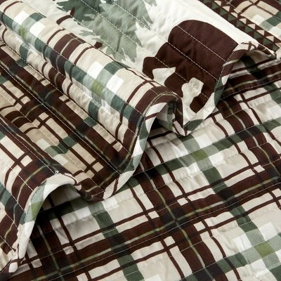 Market & Place Cedar Creek Lodge Plaid Reversible Quilt Set 7 Market & Place Cedar Creek Lodge Plaid Reversible Quilt Set - Image 5