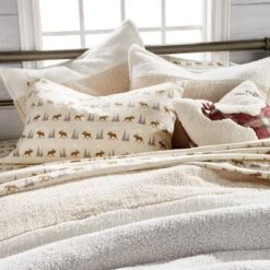 Full/Queen 3Pc Colorblock Faux Shearling Comforter Set Natural - G.H. Bass -Cozy Bedding Home GUEST 4584f203 fc14 4b96 824d 0aacd69067c5