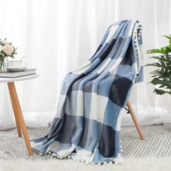 PiccoCasa Flannel Pom-Pom Tartan Checkered Fleece Throw Blanket 1Pc -Cozy Bedding Home GUEST 6a22dcc6 c2c7 4426 88ed 7b323f64e932