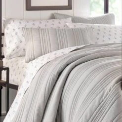 Whitehills Reversible Quilt & Sham Set - Stone Cottage -Cozy Bedding Home GUEST 7663f4b6 2503 4f33 8845 cab3d0102152