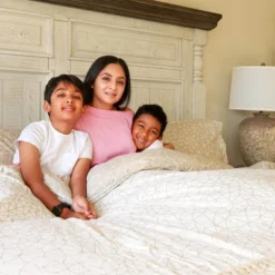 Southshore Fine Living Geometric Maze Oversized Reversible Ultra-soft Duvet Cover Set With Shams -Cozy Bedding Home GUEST 828fa289 efea 408b 98fe fc0946881bd8