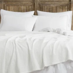 The Farmhouse By Rachel Ashwell Twin/Twin XL Cotton Waffle Blanket White -Cozy Bedding Home GUEST a1f286ce 9a68 42bb befc 2dc0e9c9d800