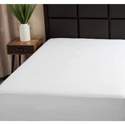 Micropuff 100% Microfiber Fitted Sheet - White 3 Micropuff 100% Microfiber Fitted Sheet - White