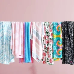 Betsey Johnson Ultra Soft Plush Feece Blanket Collection -Cozy Bedding Home GUEST bdb6107c e9db 4b05 8636 8a0096a5050d