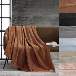 Kenneth Cole Reaction Plush Fleece Blanket (Solid-Black)-King -Cozy Bedding Home GUEST c843d1cf 965f 4d53 b87a a6acc7f0fb02