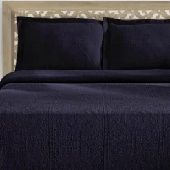 Medallion Jacquard Matelasse Cotton Bedspread Set By Blue Nile Mills 11 Medallion Jacquard Matelasse Cotton Bedspread Set By Blue Nile Mills -Cozy Bedding Home GUEST df1b0288 1ede 4d7a 8c95 1ff2a13f2149