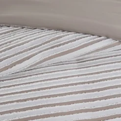 Madison Park 3pc River Clipped Jacquard Duvet Cover Set Off-White 15 Madison Park 3pc River Clipped Jacquard Duvet Cover Set Off-White -Cozy Bedding Home GUEST f149ab85 d96e 4756 93be f52ec0761ae8