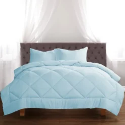 Italian Luxury Down Alternative Lightweight Comforter 2100 Series