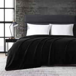 Kenneth Cole Reaction Plush Fleece Blanket (Solid-Black)-King -Cozy Bedding Home GUEST ffcbe9db 61db 4137 a497 35029baf1a1e